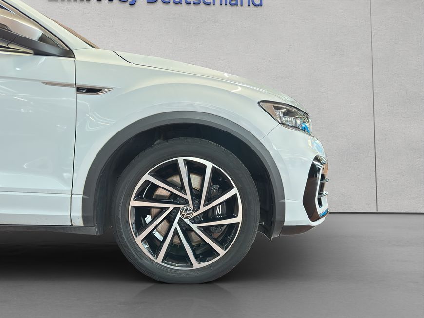 Volkswagen T-Roc R 2.0 TSI 4MOTION - Samsaru's Car Outlet