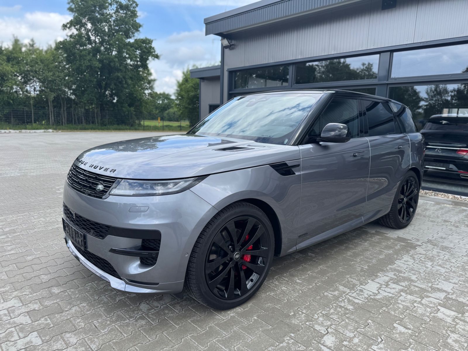 Range Rover Sport Autobiography - Samsaru's Car Outlet