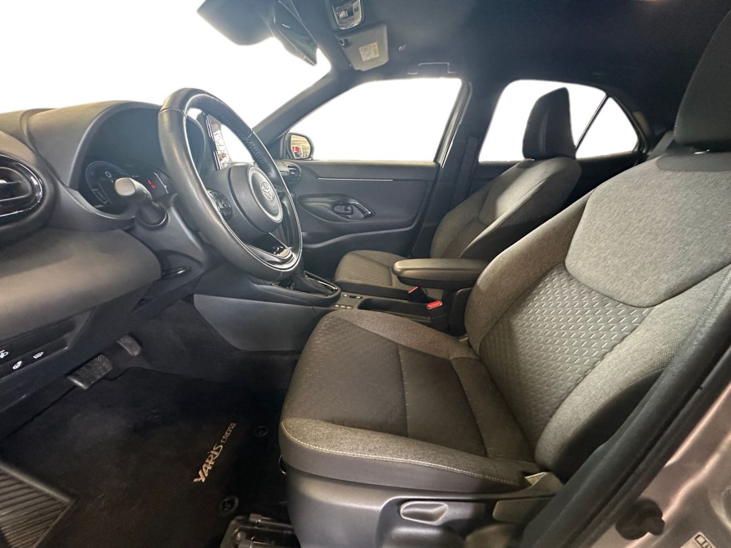 Toyota Yaris Cross Hybrid 1.5 Team Deutschland *CarPlay