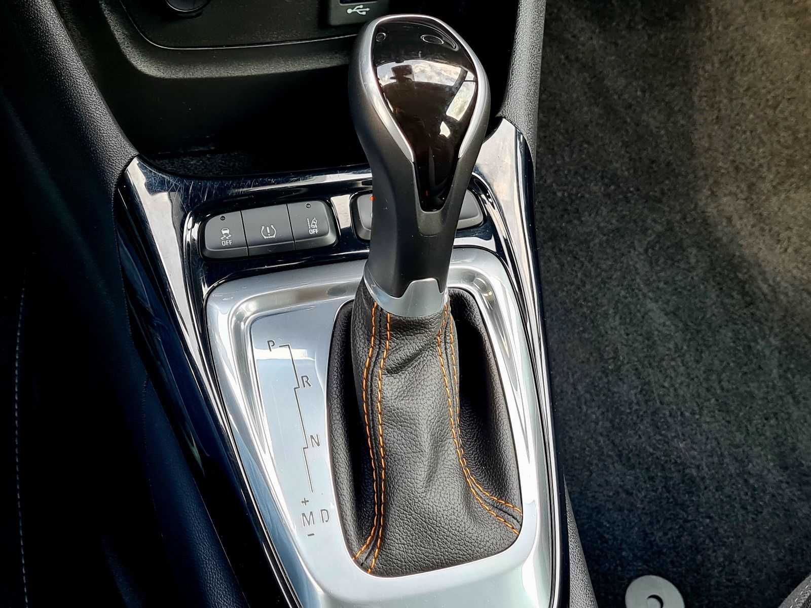 Opel Crossland Innovation - Samsaru's Car Outlet