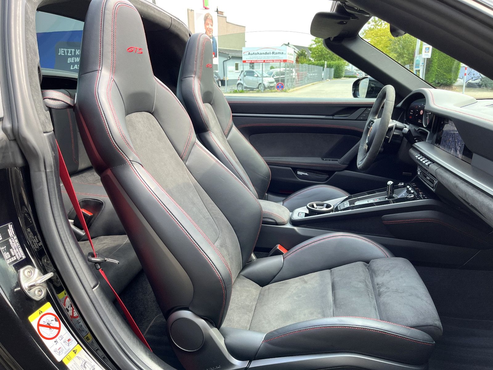 Porsche 911 Targa 4 GTS *Lift*Matrix*ACC*18-Wege*Bose*