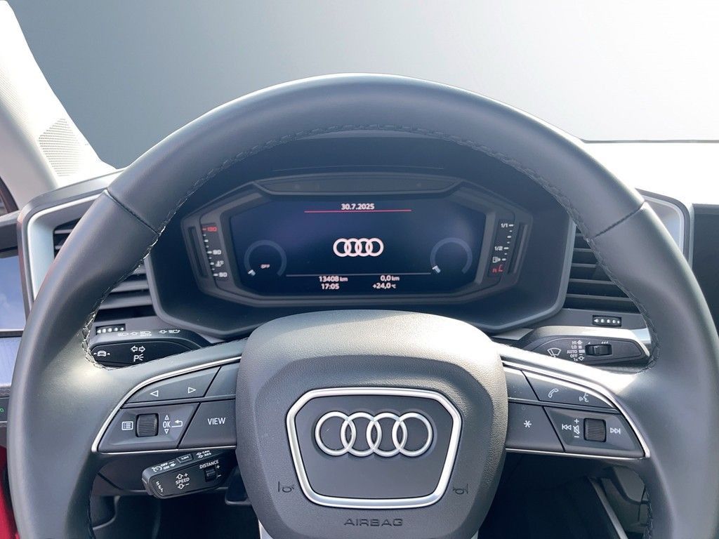Audi A1 allstreet 30 TFSI Navi LED VC Optik schwarz p