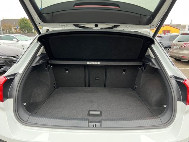 Volkswagen T-Roc Style 1.5l TSI - Samsaru's Car Outlet