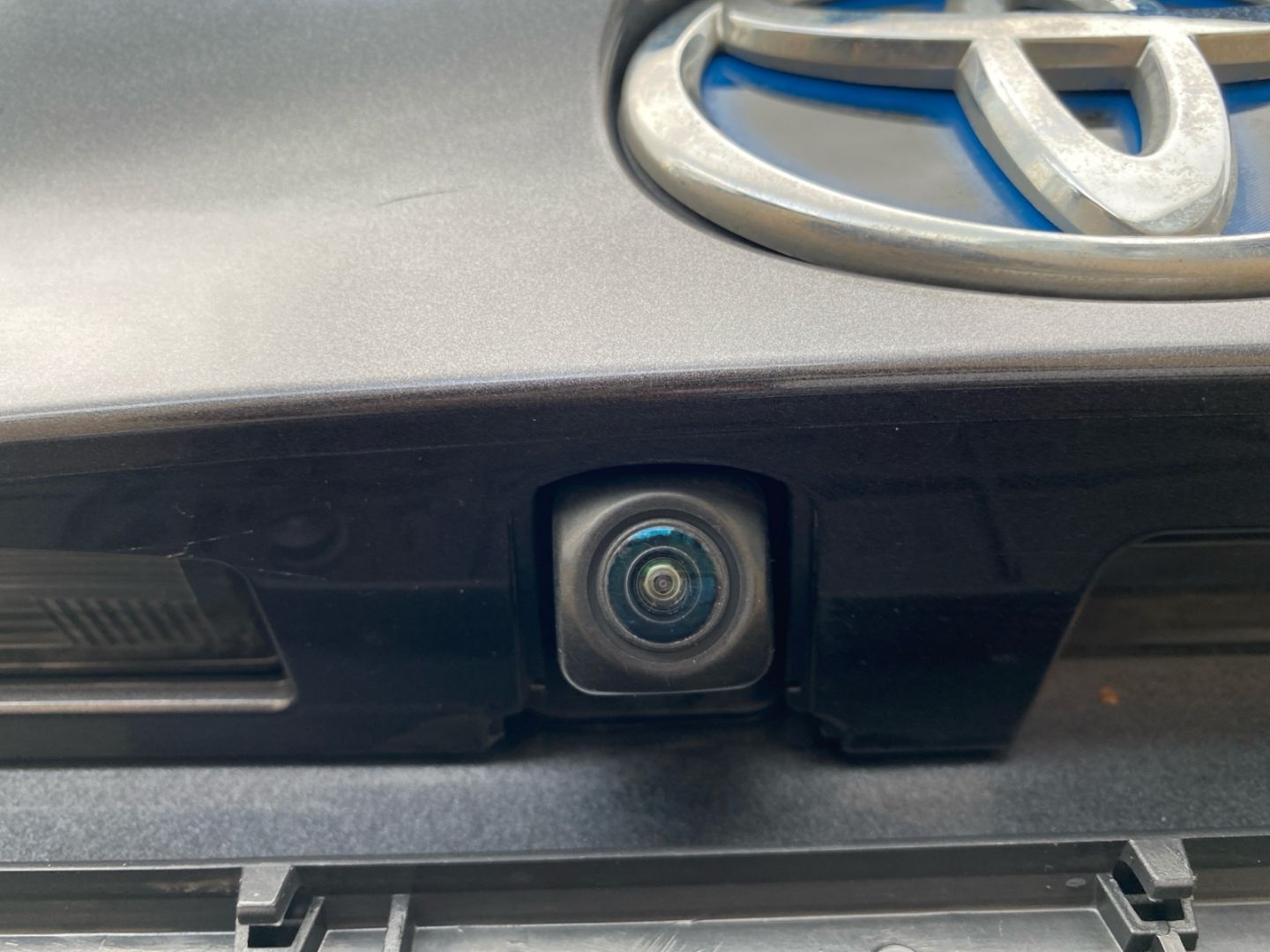 Toyota C-HR 1.8 Hybrid Business-Edition *LED*ACC*CAM*SH