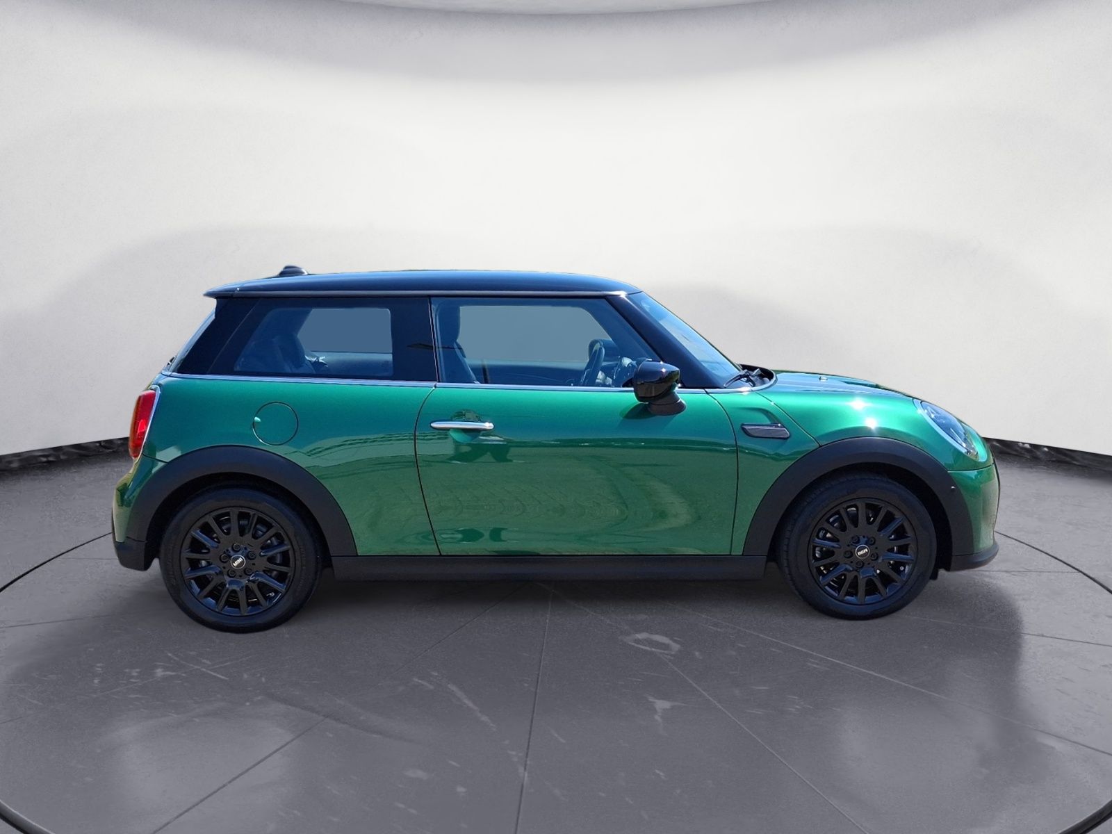 MINI Cooper Classic - Samsaru's Car Outlet