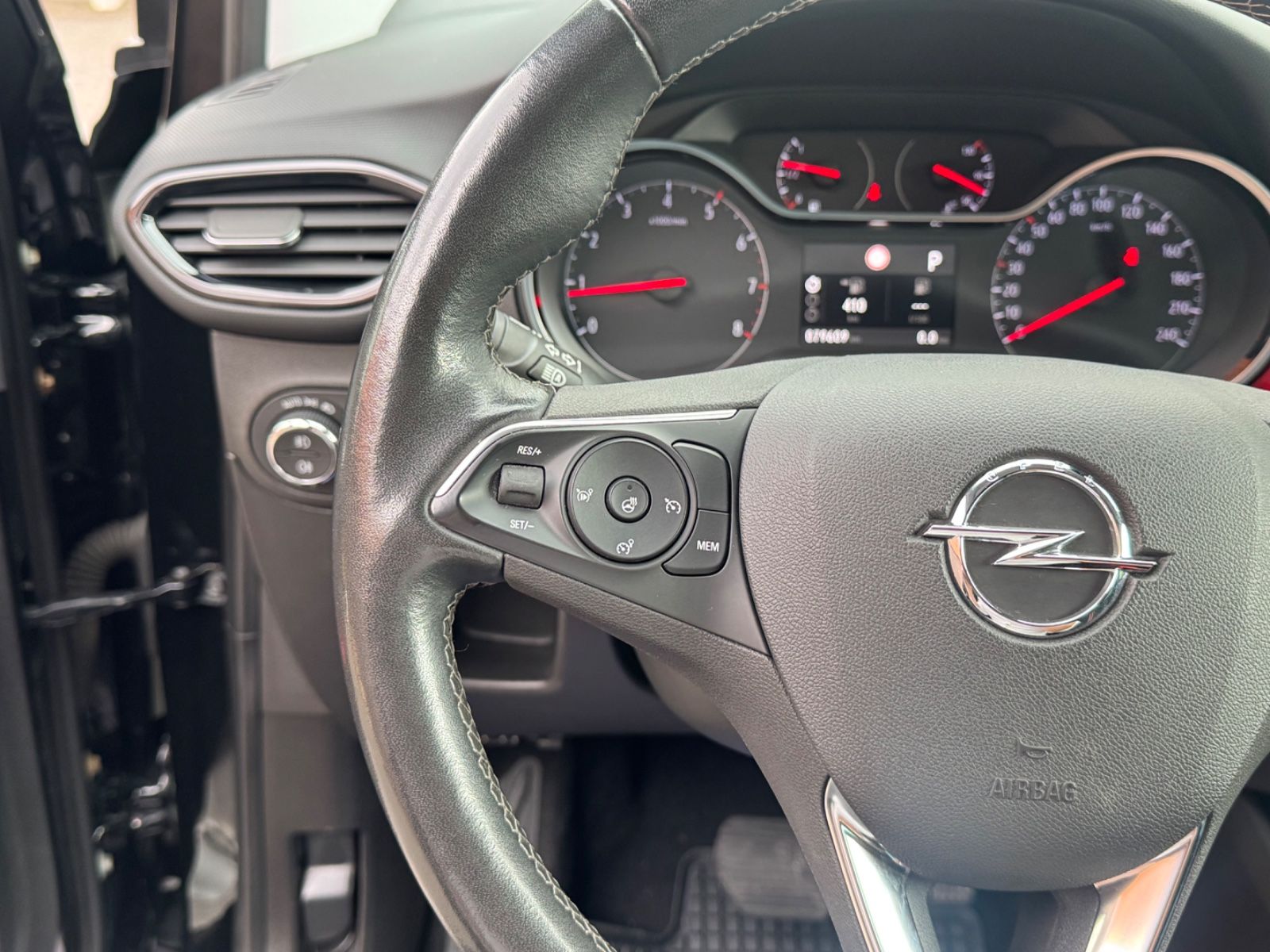 Opel Crossland X GS Line - Samsaru's Car Outlet