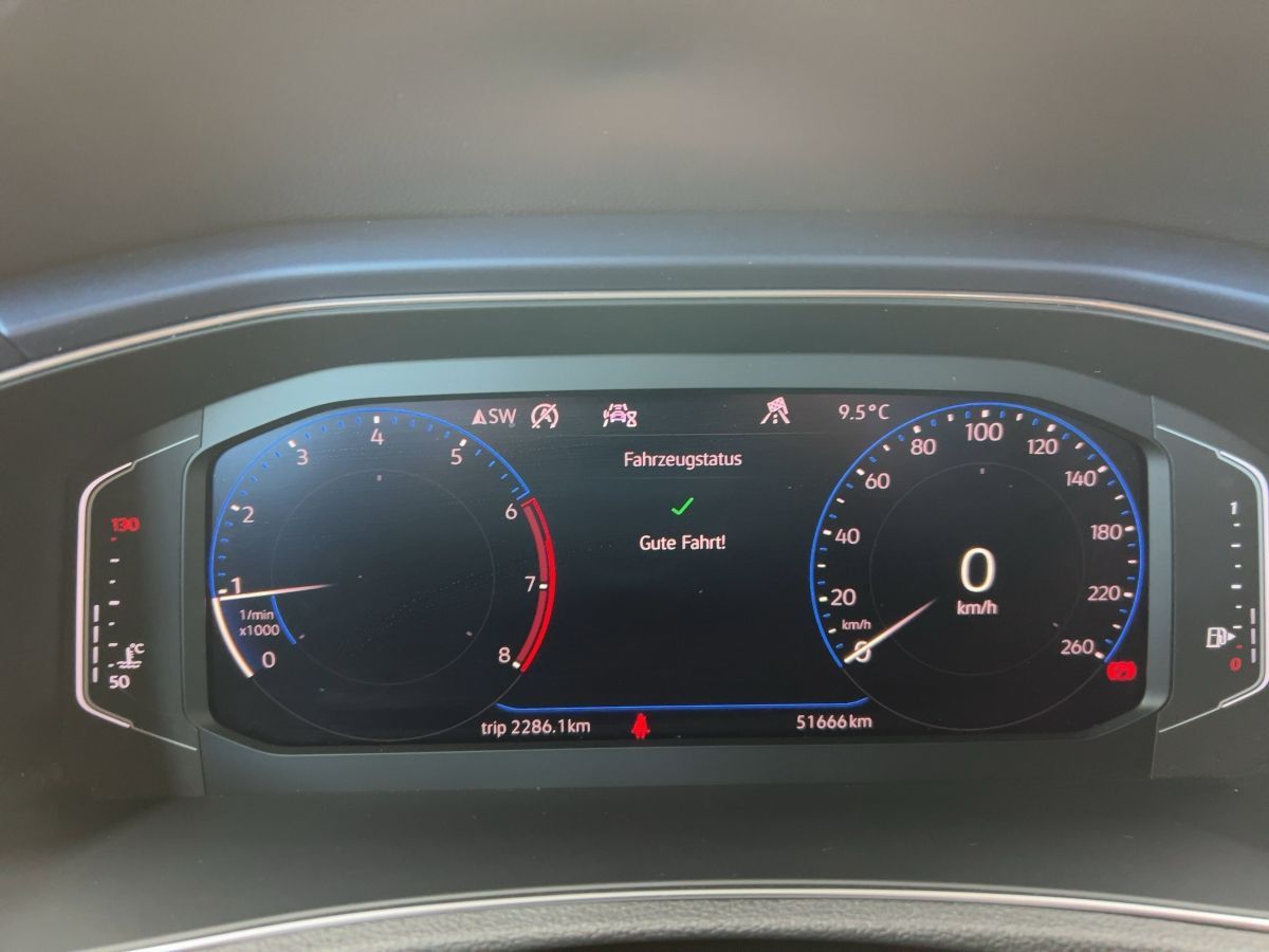 Volkswagen T-Roc 1.0 TSI UNITED - Samsaru's Car Outlet