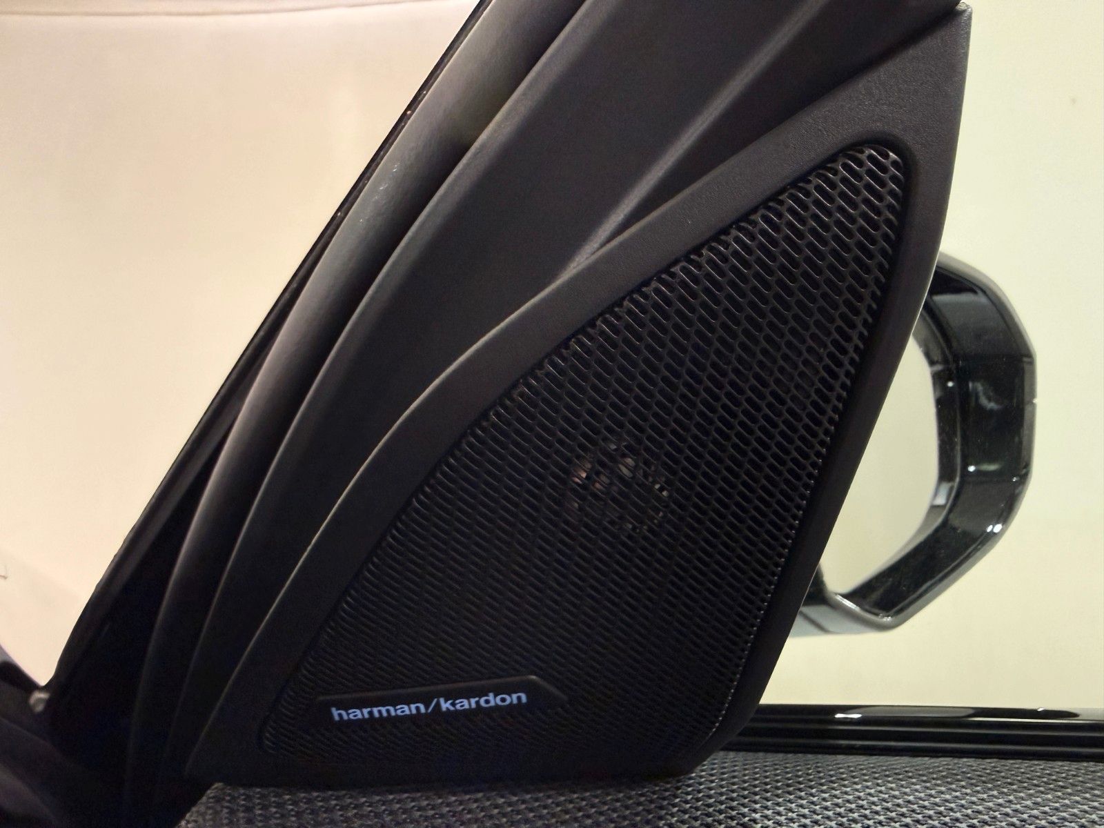 BMW X3 M50 xDrive Standhzg AHK ACC 360° Pano HUD HK