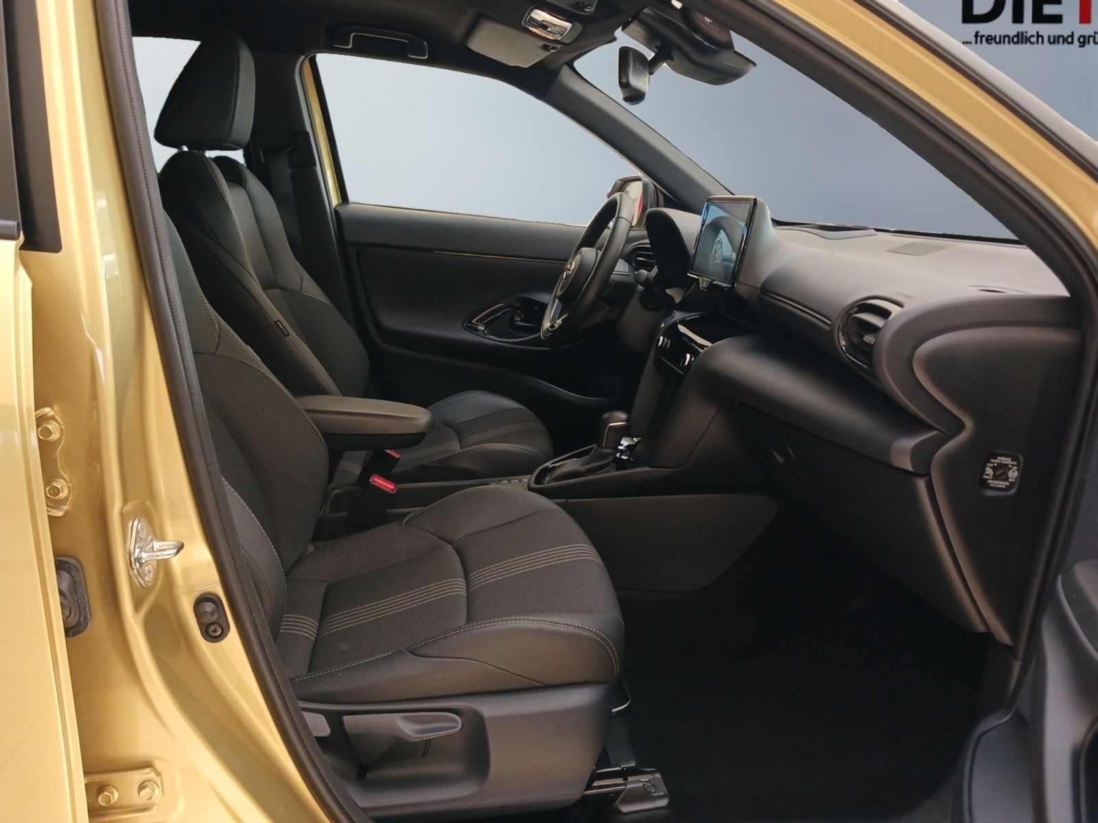 Toyota Yaris Cross 1.5 Hybrid Adventure*ACC*KAM*HUD*AHK