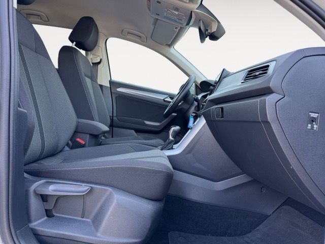 Volkswagen T-Roc 1.5 TSI DSG Life - Samsaru's Car Outlet