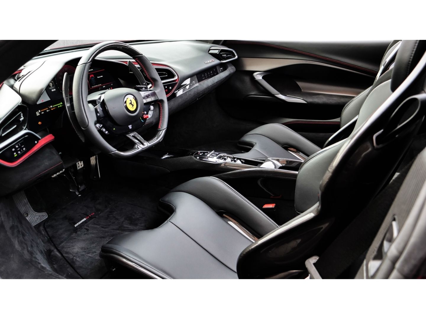 Ferrari 296 GTS - Samsaru's Car Outlet