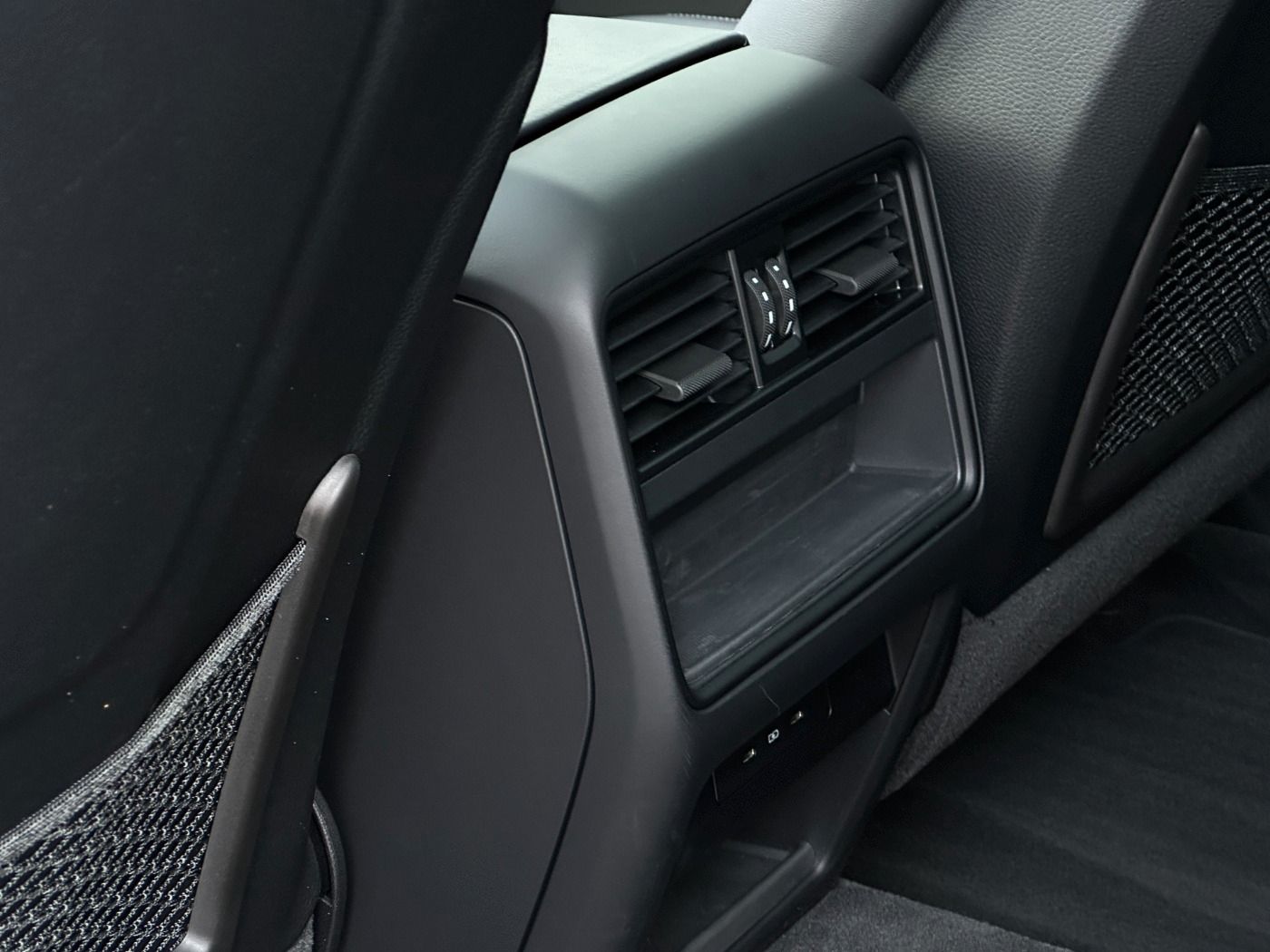 Porsche Cayenne E-Hybrid PANO Luftfederung BOSE 360°