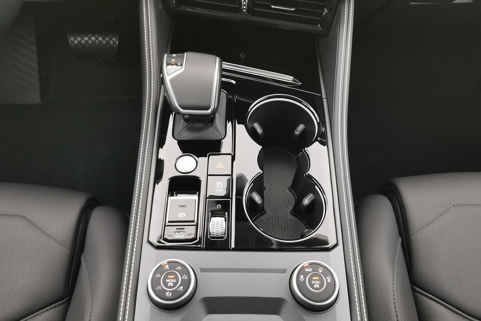 Volkswagen Touareg 3.0 V6 4M|Luftfed|IQ.DRIVE|LEDer|ACC|AHK