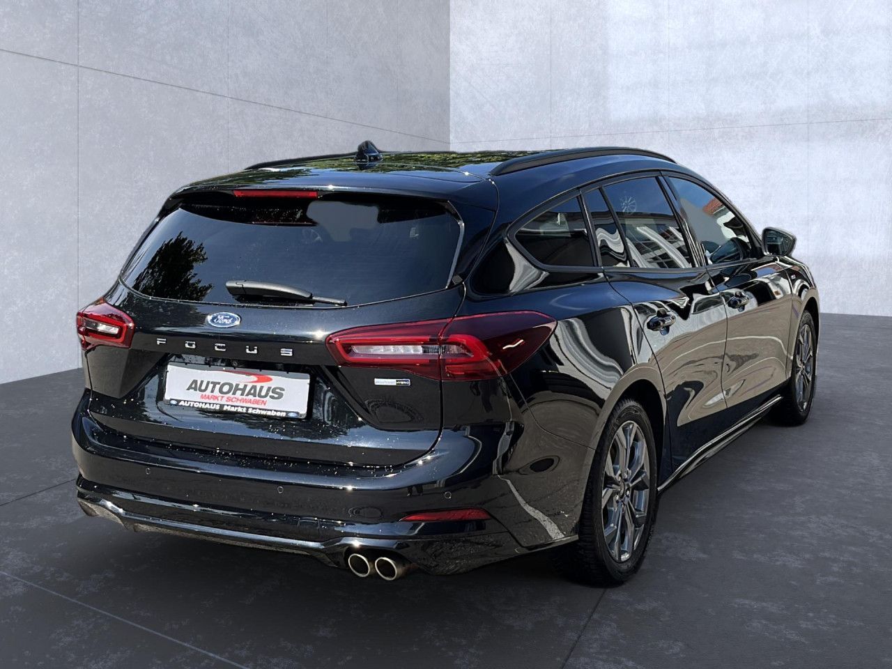 Ford Focus ST-Line Bluetooth Navi LED Klima