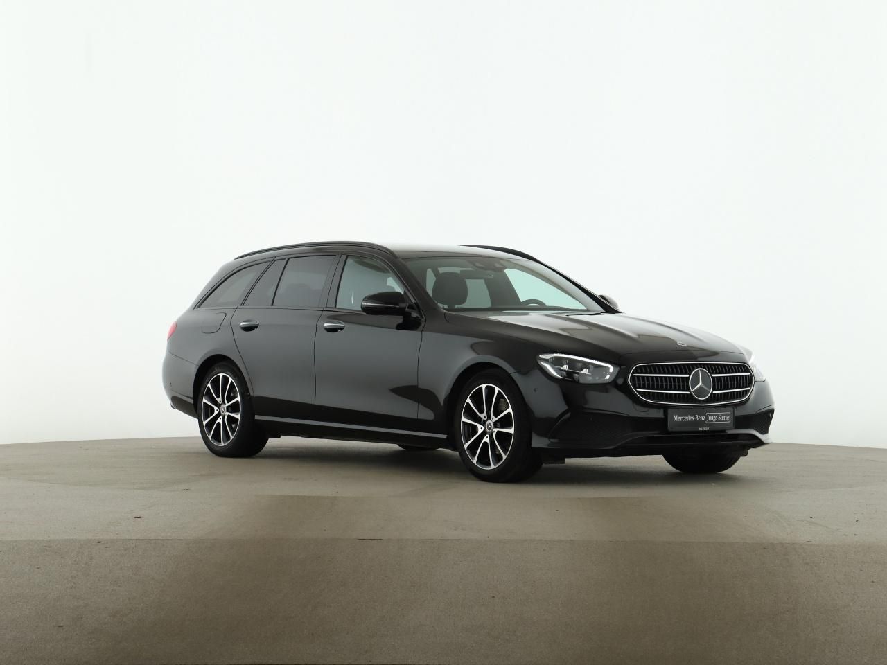 Mercedes-Benz E 220 d T Night Avantgarde AHK Distronic Kamera