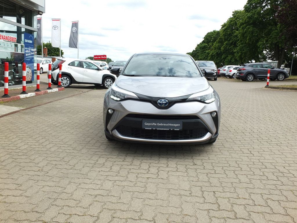 Toyota C-HR 2.0 Hybrid Team - Samsaru's Car Outlet