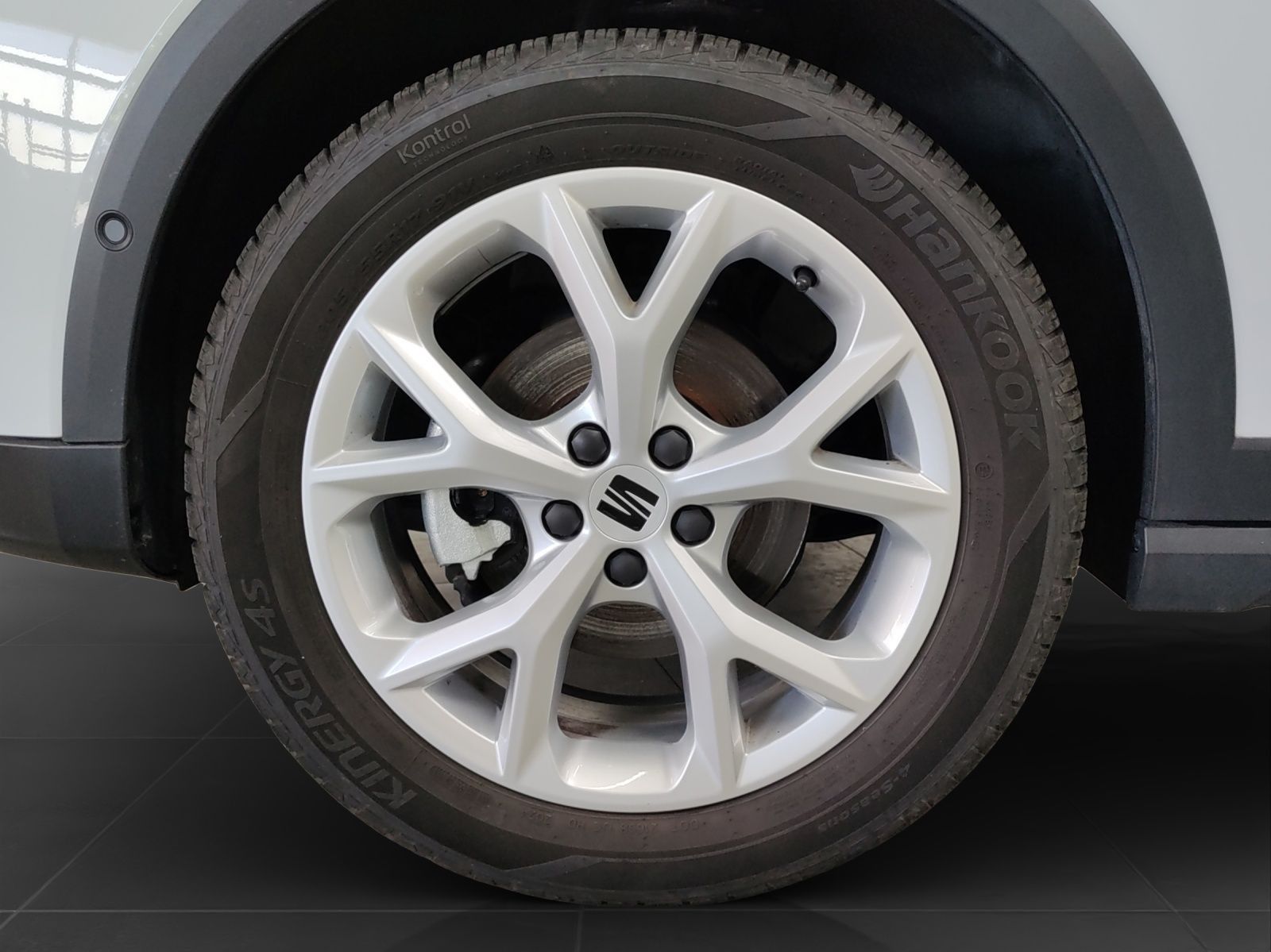Seat Arona 1.5 TSI DSG FR NAVI AHK SITZHZ GJR