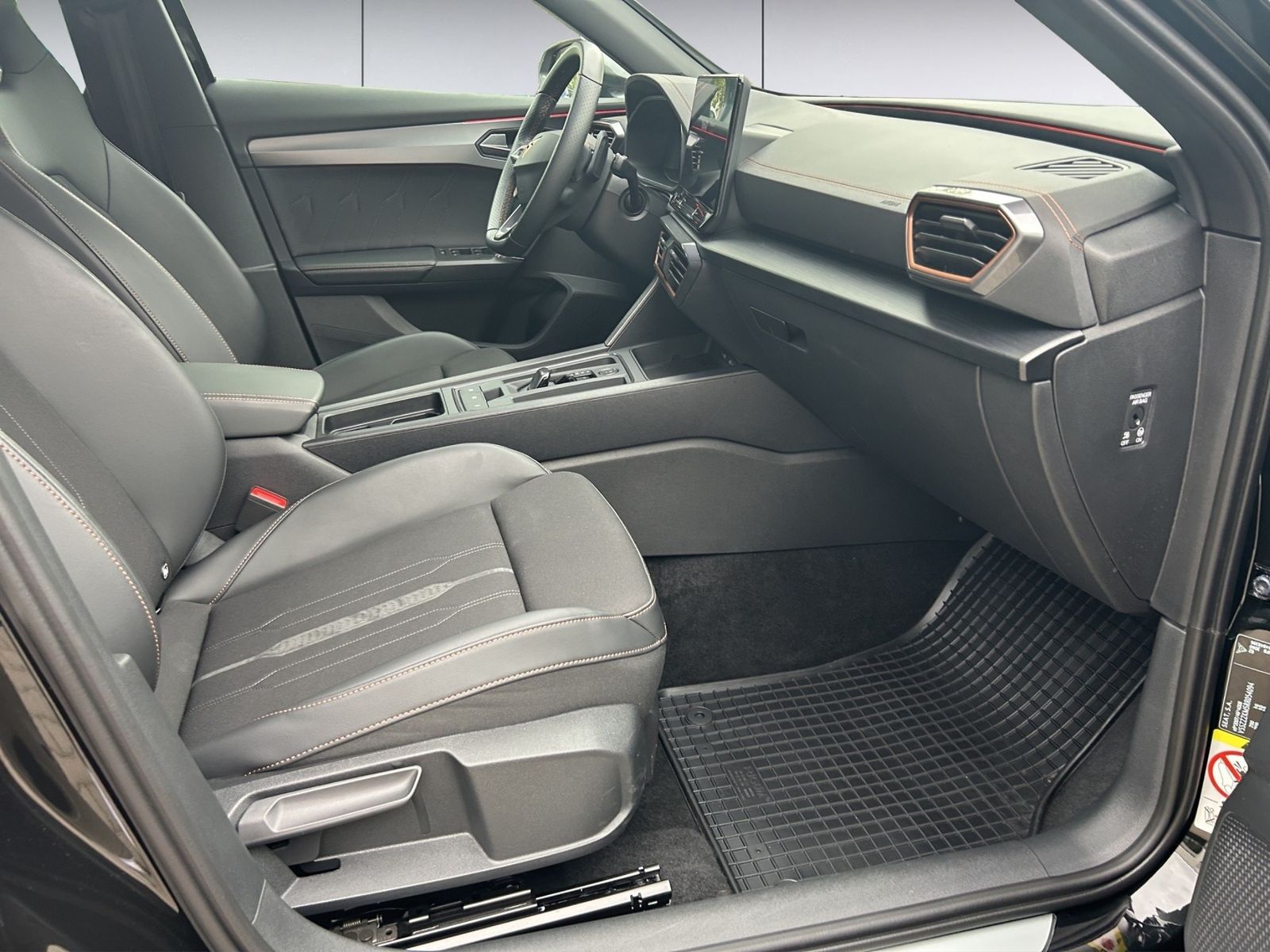 Cupra Formentor VZ 4Drive - Samsaru's Car Outlet