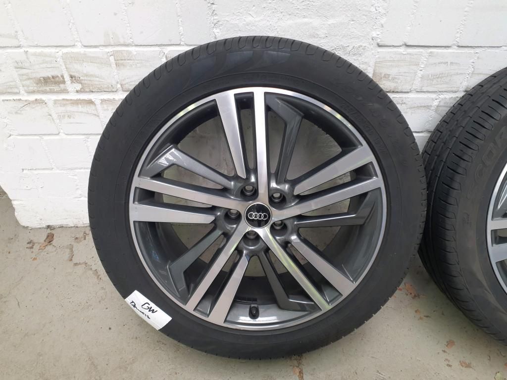 Audi Q5 40TDi Q 2x S LINE BLACK - Samsaru's Car Outlet