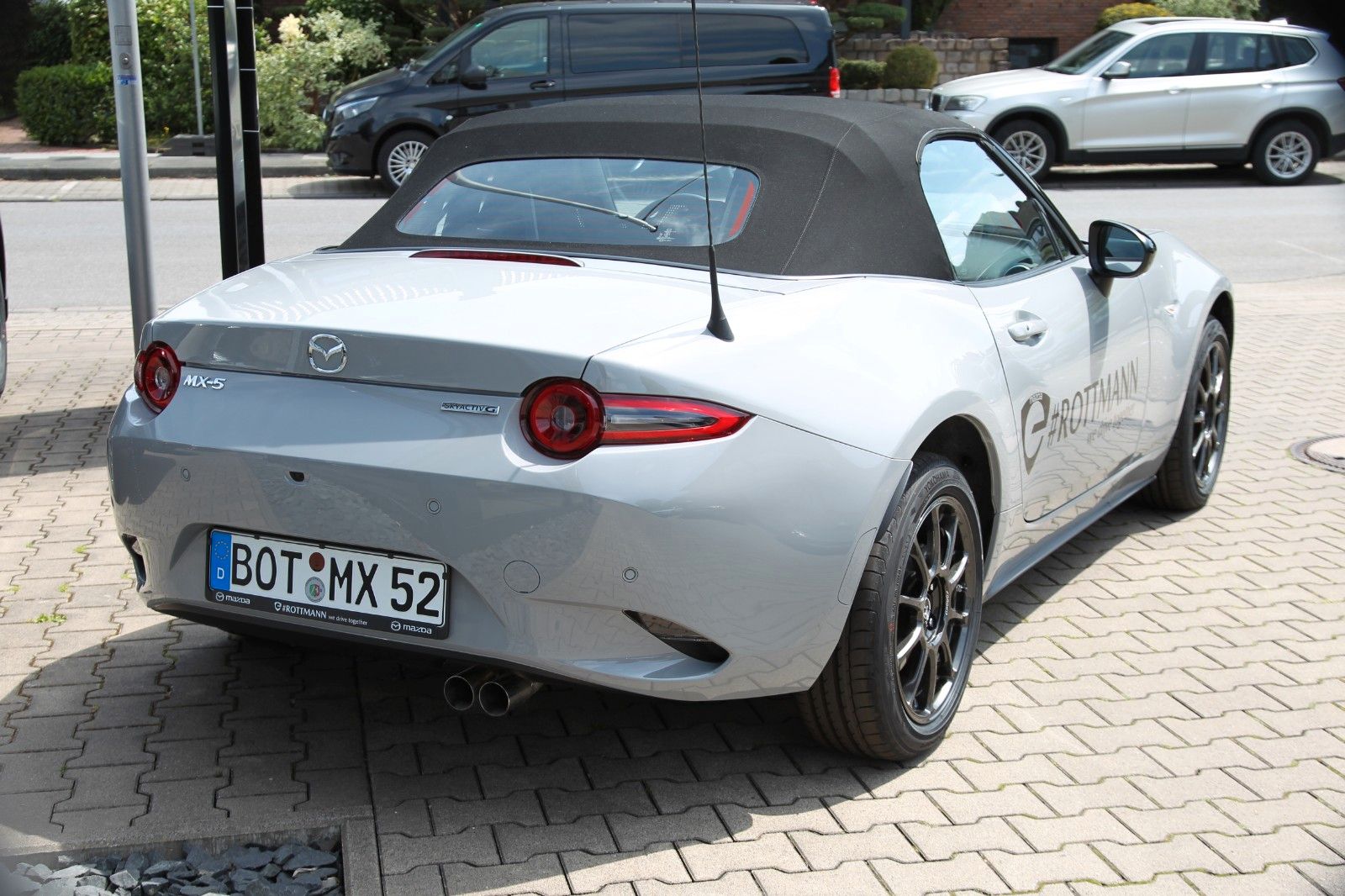 Mazda MX-5 1.5 Homura /Recaro/BOSE/KeyLess/Ma­trix-LED