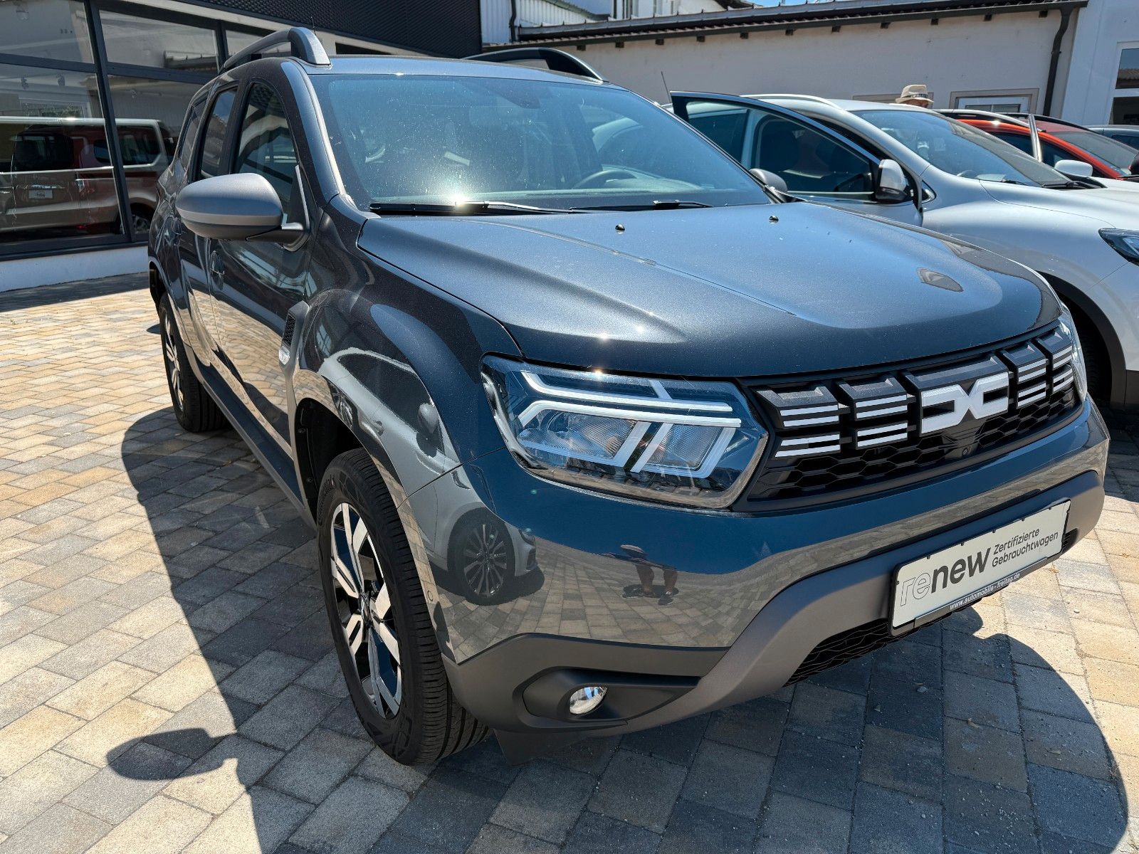 Dacia Duster II Journey TCe 150 EDC - Samsaru's Car Outlet