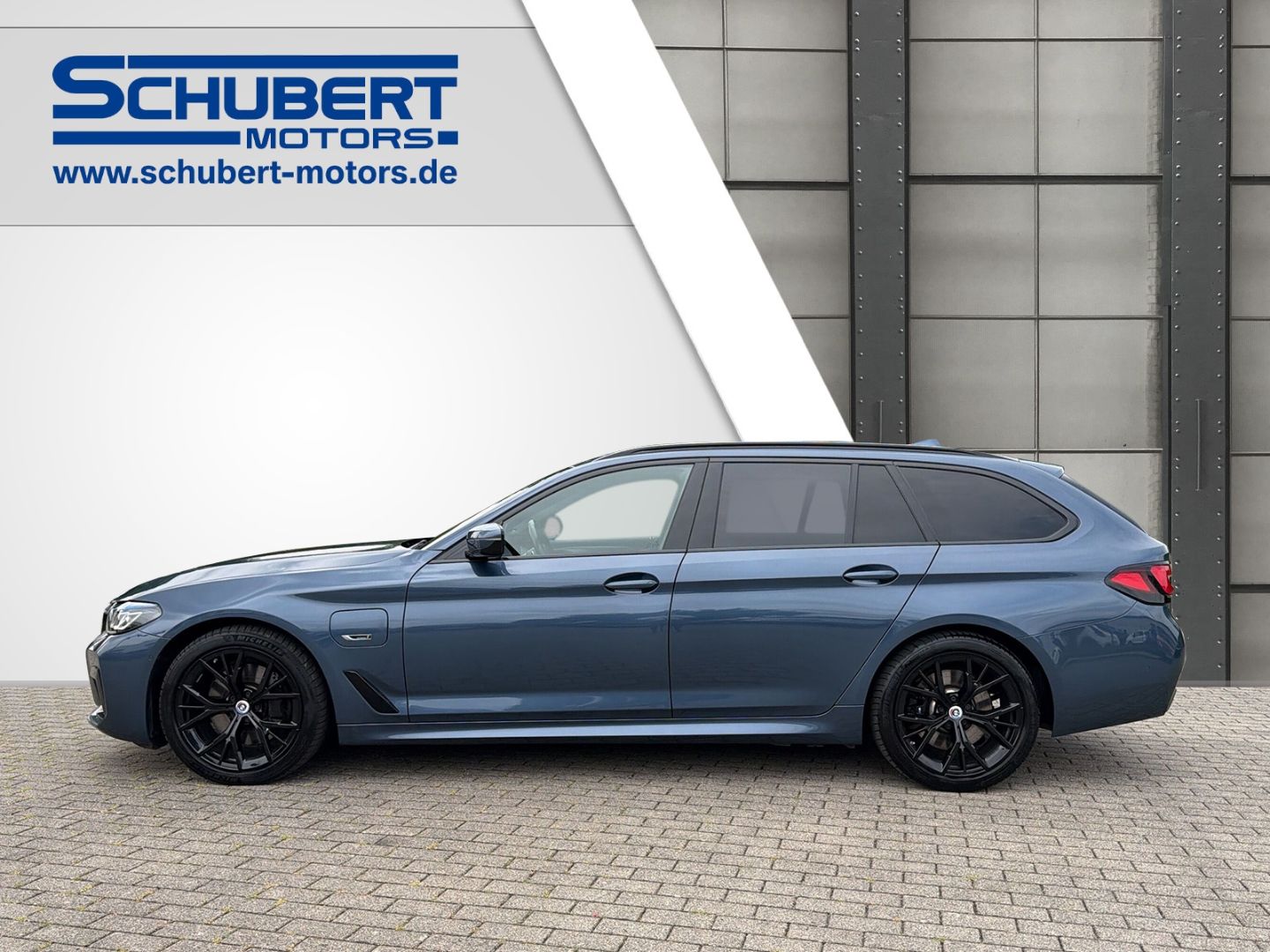 BMW 530 e Touring M Sport HUD H&K 4-Zonen Pano AHK L