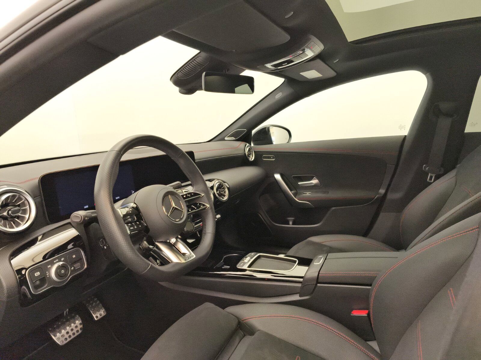 Mercedes-Benz CLA 35 4M Coupé - Samsaru's Car Outlet