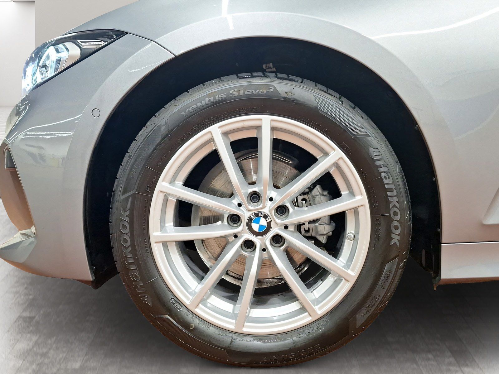 BMW 318i Touring LiveCockpitProf Kamera Driv.Assist