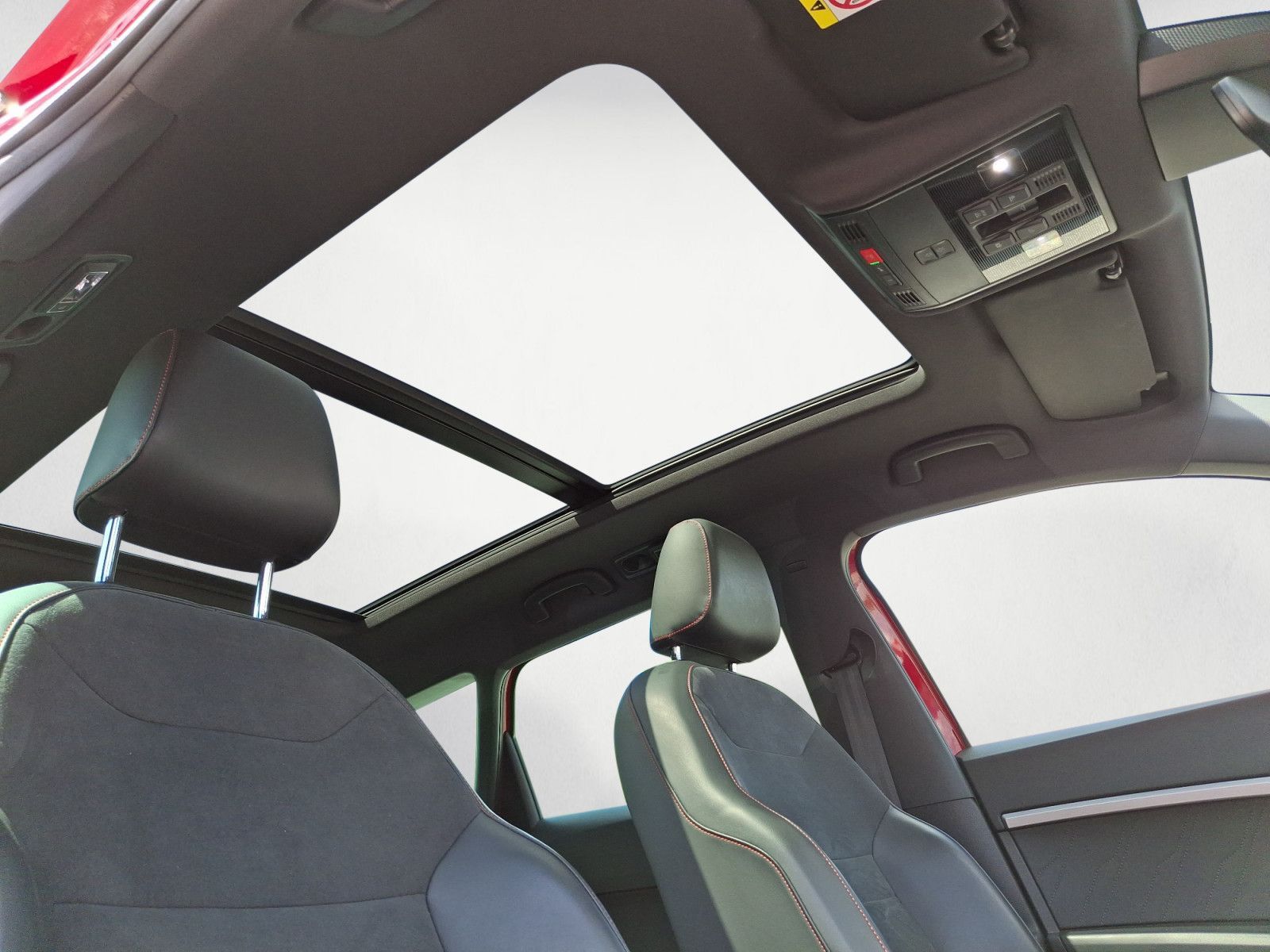 Seat Ateca 1,5 TSI DSG FR AHK*SHZ*PANO*ACC*NAVI*KAMER