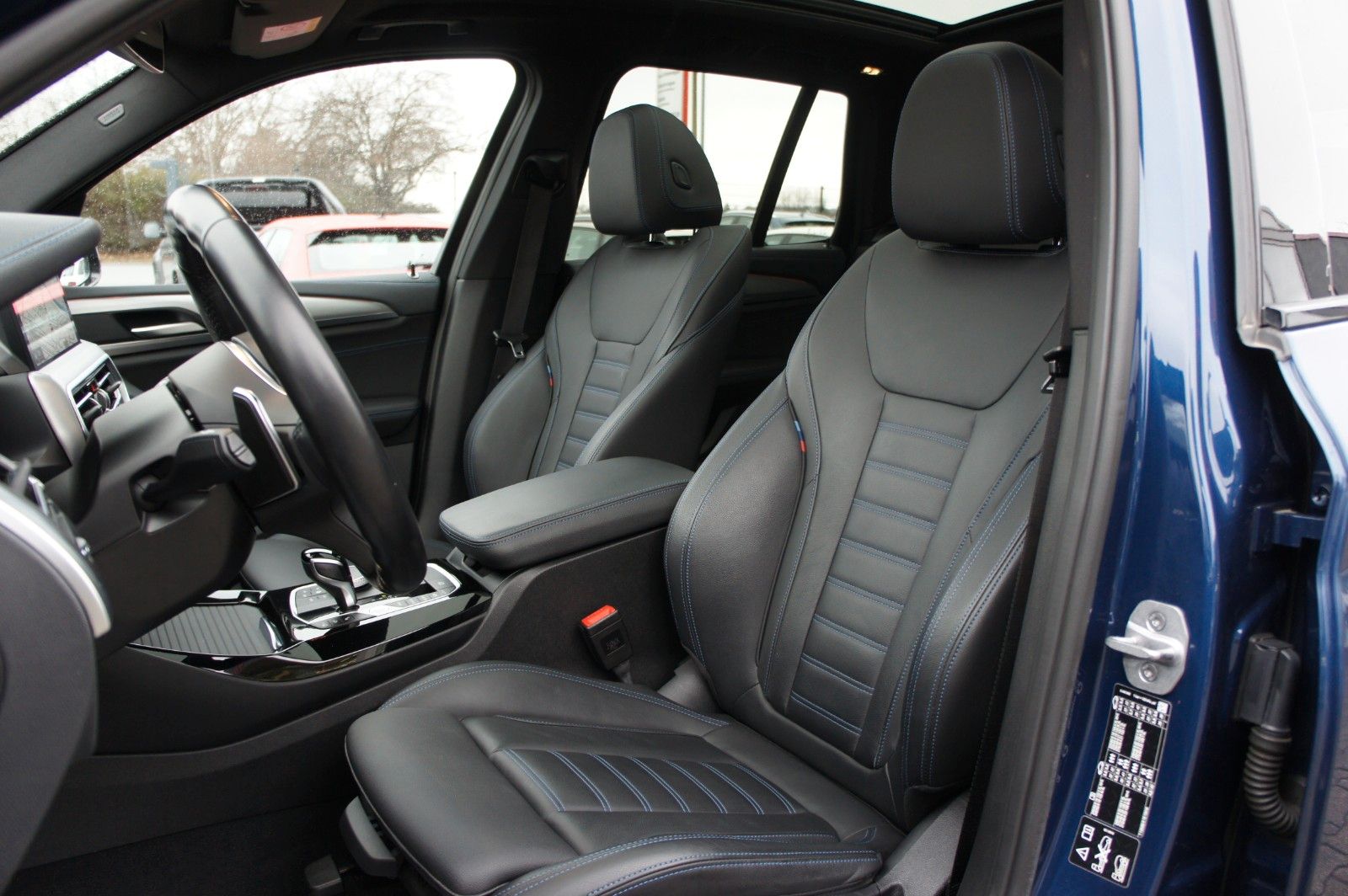 BMW X3 30d xDrive *M-SPORT*STANDHZG*360°*AHK*