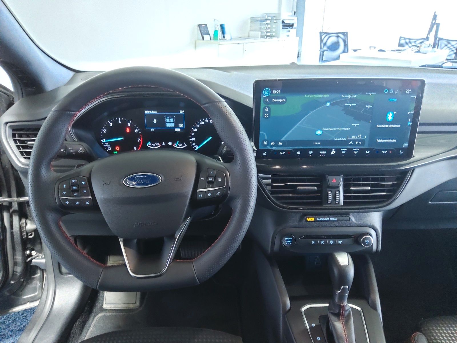 Ford Focus Turnier ST-Line Hybrid AT Navi Winter-Pake