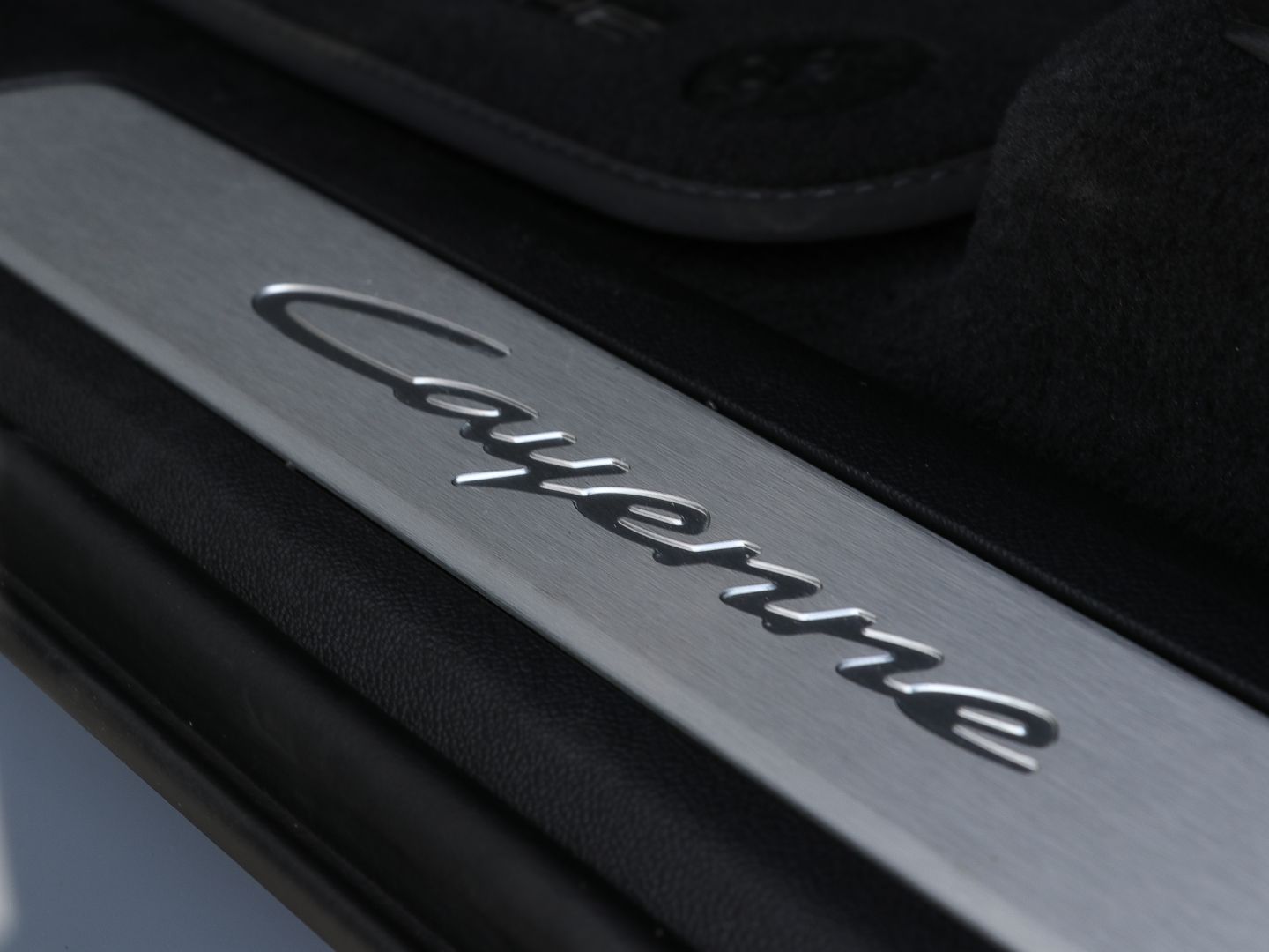 Porsche Cayenne E-Hybrid BOSE Sportabgasanlage Panorama