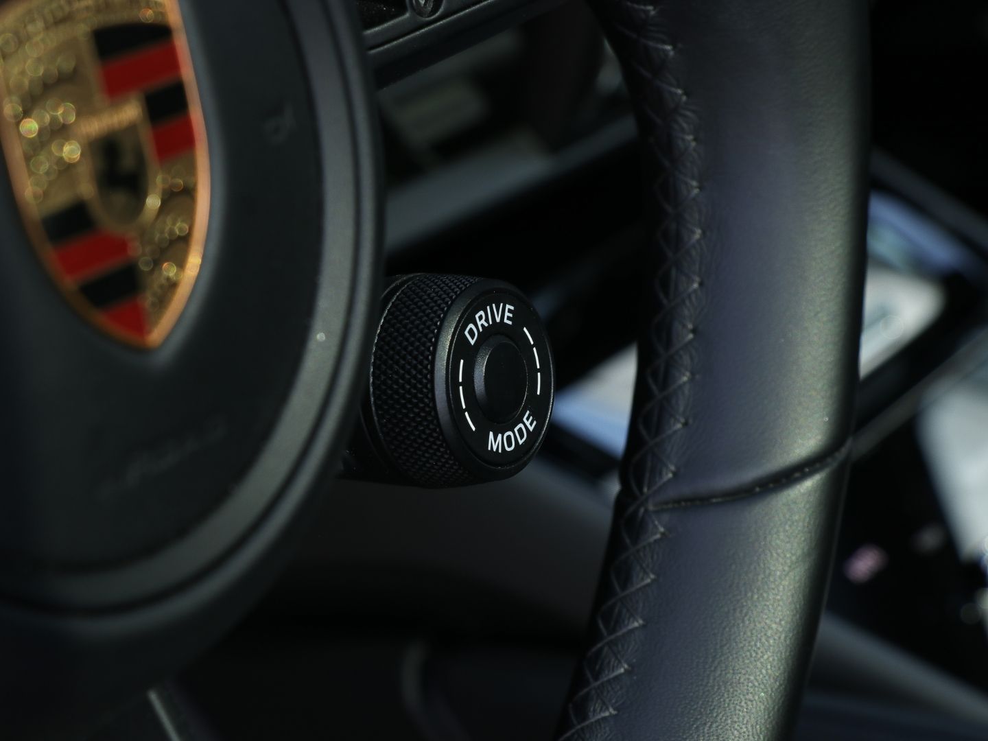 Porsche Cayenne E-Hybrid BOSE Sportabgasanlage Panorama