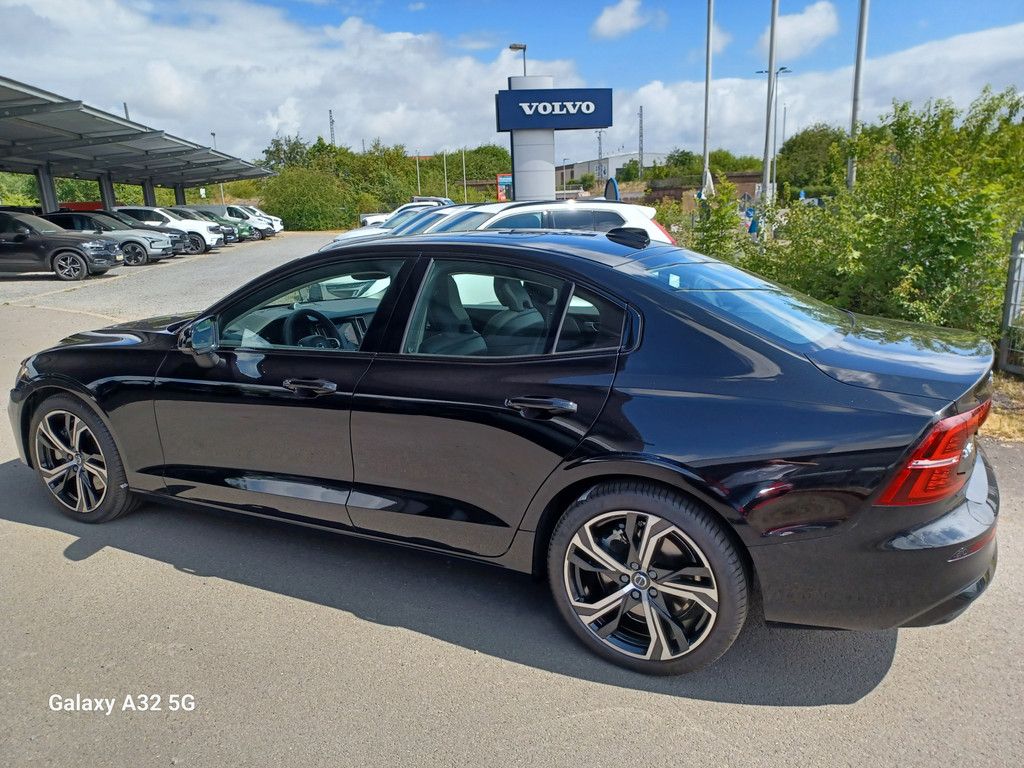 Volvo S60 B5 Ultimate Dark AWD°360°Cam