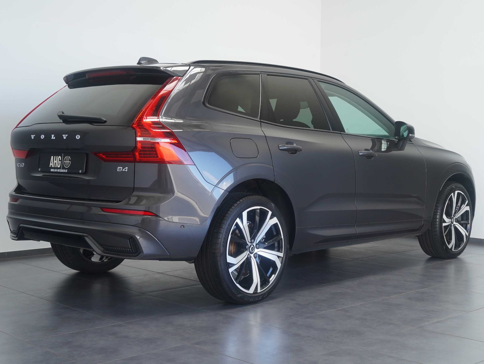 Volvo XC60 B4 B Plus Dark LED/NAVI/ACC/BLIS