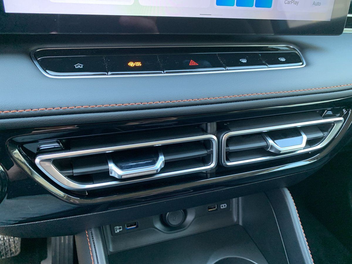MG HS PHEV Luxury 360 KAMERA+PDC+SHZ+NAVI+LEDER+