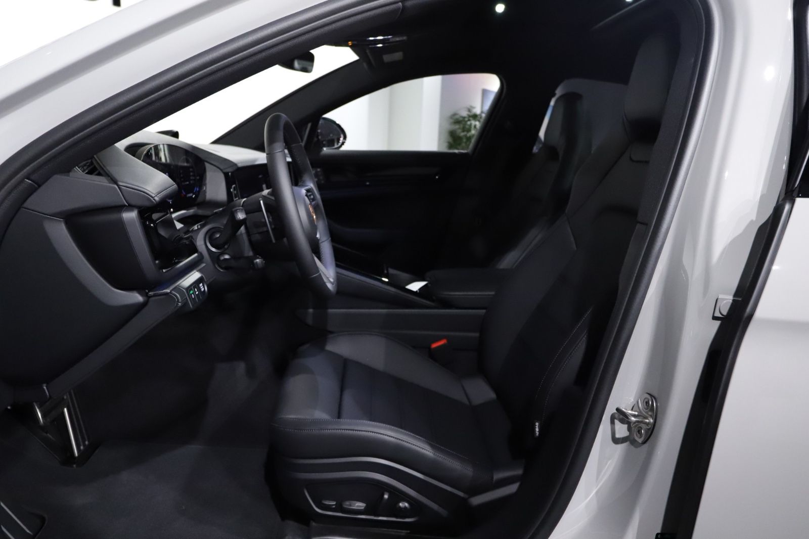 Porsche Panamera 4 E-Hybrid*Sp.Dsgn.*Sp.Abgs.*ACC*Pano*