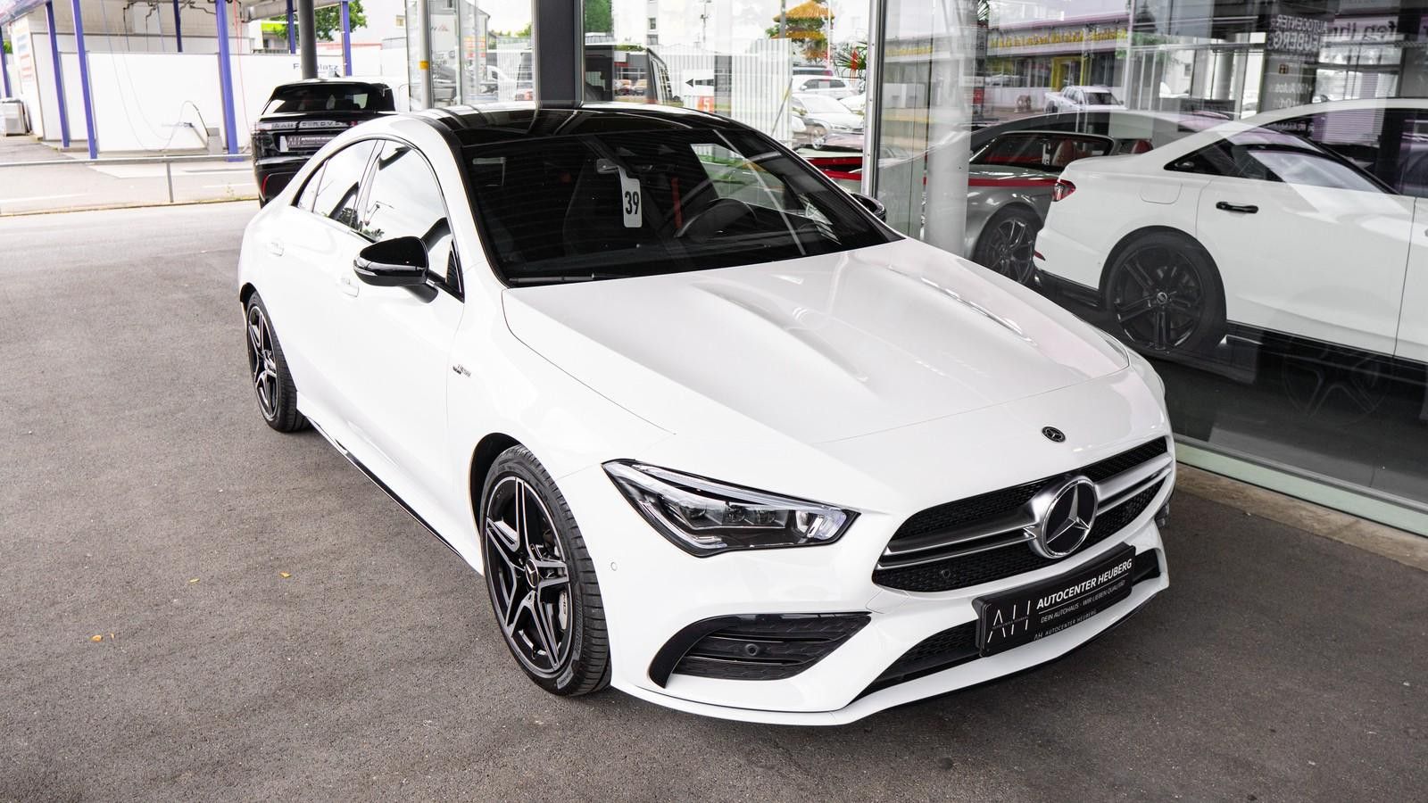 Mercedes-Benz CLA 35 AMG 4M - Samsaru's Car Outlet