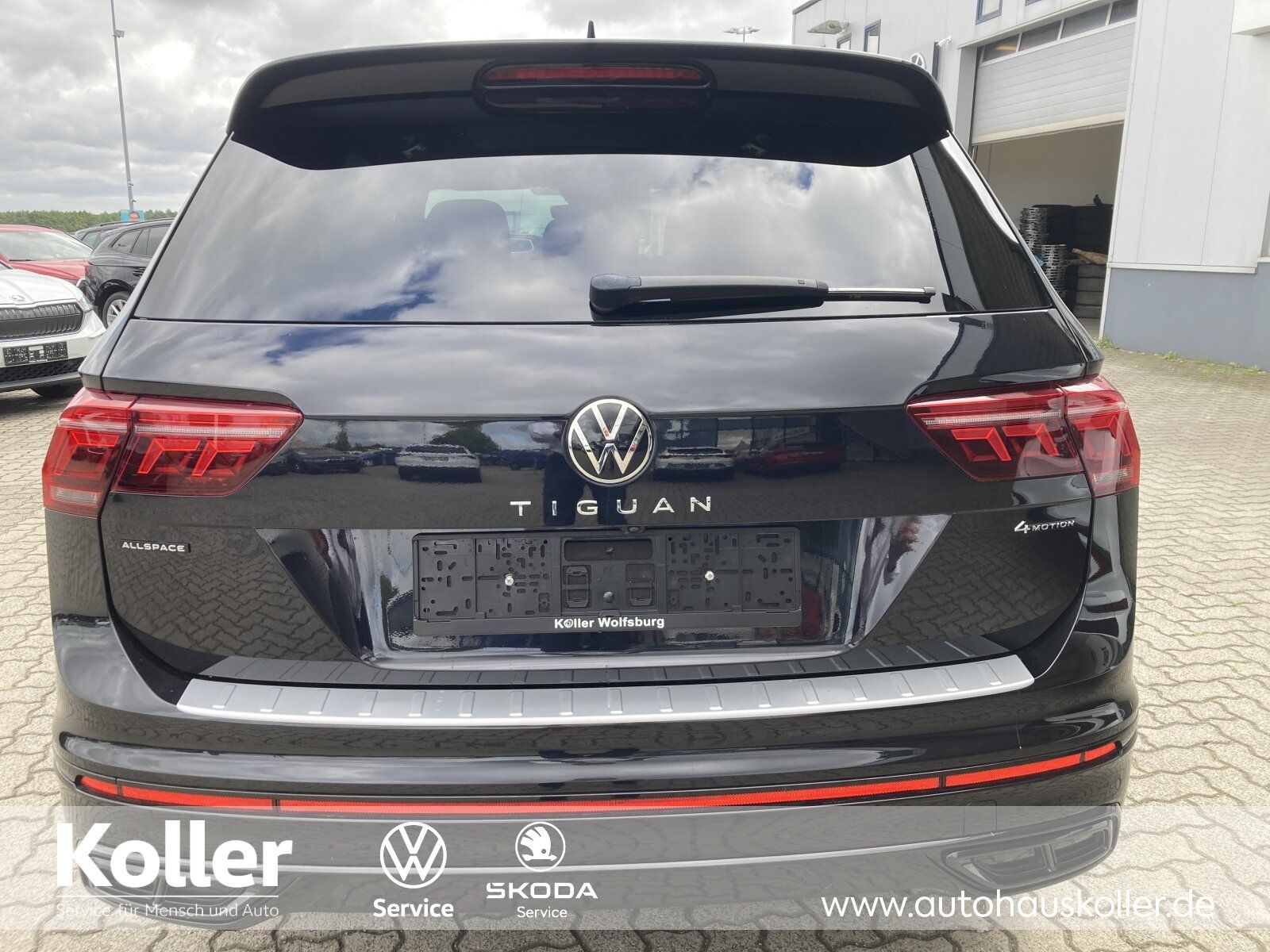 Volkswagen Tiguan Allspace 2.0 TDI DSG 4M R-Line Leder Pano