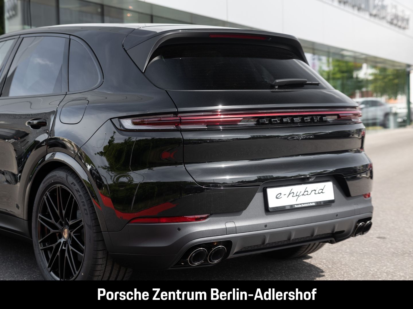 Porsche Cayenne E-Hybrid BOSE Sportabgasanlage Panorama