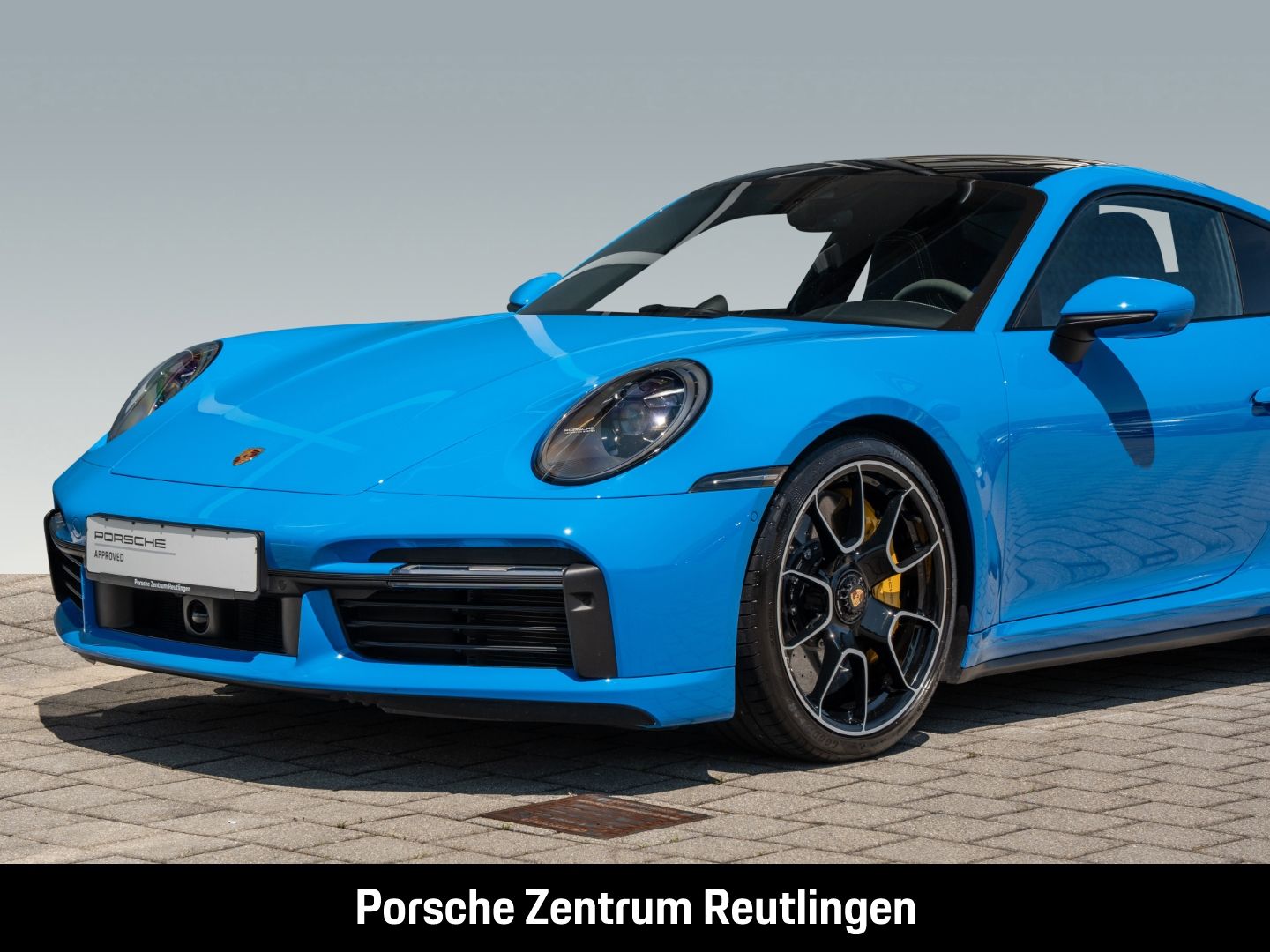 Porsche 992 911 Turbo S Burmester InnoDrive HA-Lenkung