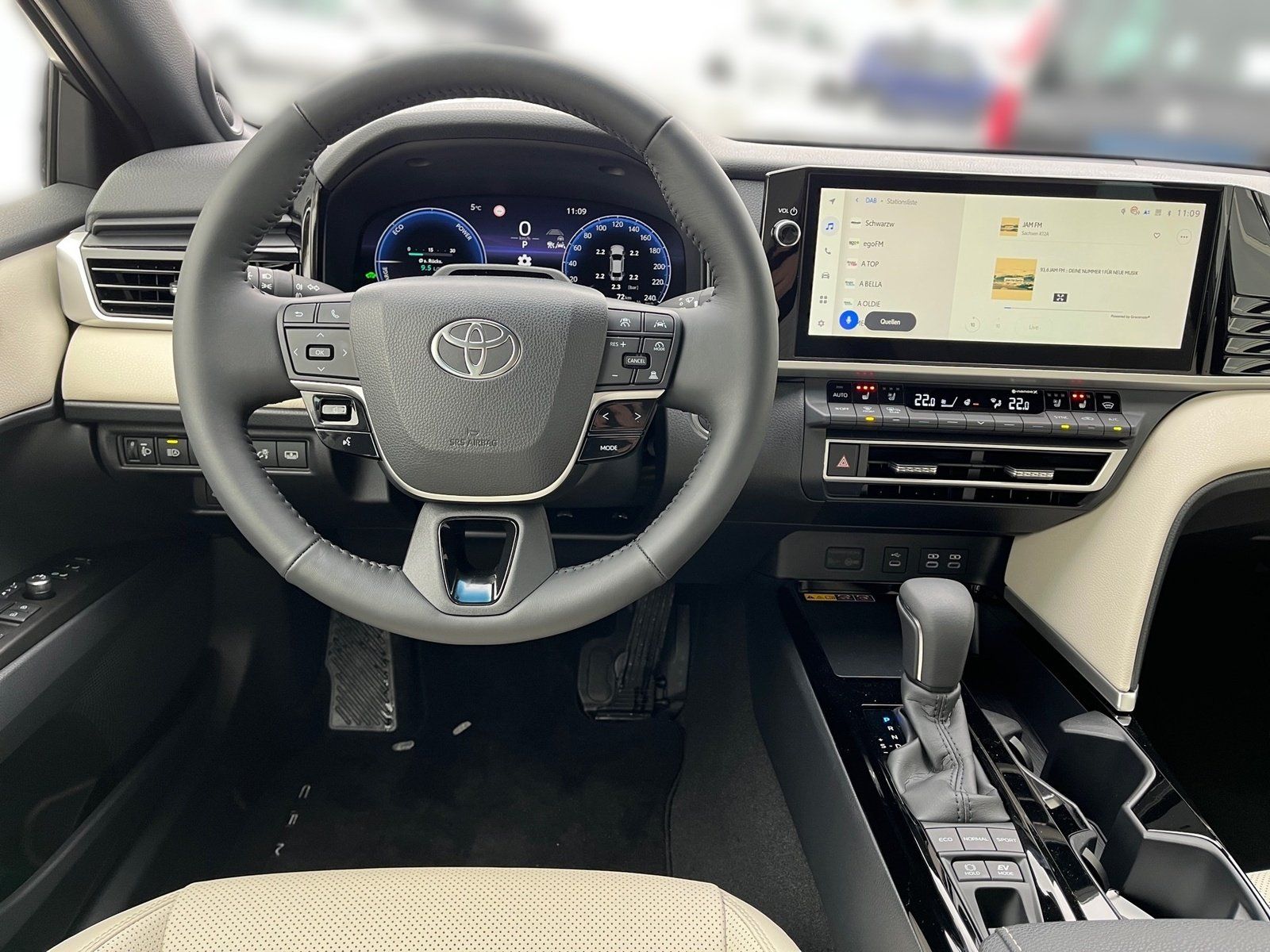 Toyota Camry 2.5 Hybrid Executive Navi+Kamera+LED+Winte