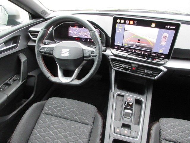 Seat Leon SP FR Navi AHK LED ACC Kamera SideAssist