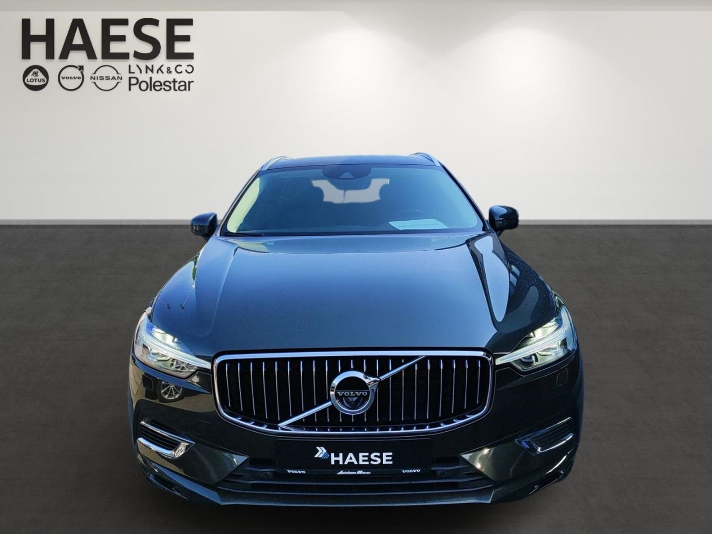 Volvo XC60 T8 Inscription Recharge Plug-In Hybrid AWD - Samsaru's Car Outlet