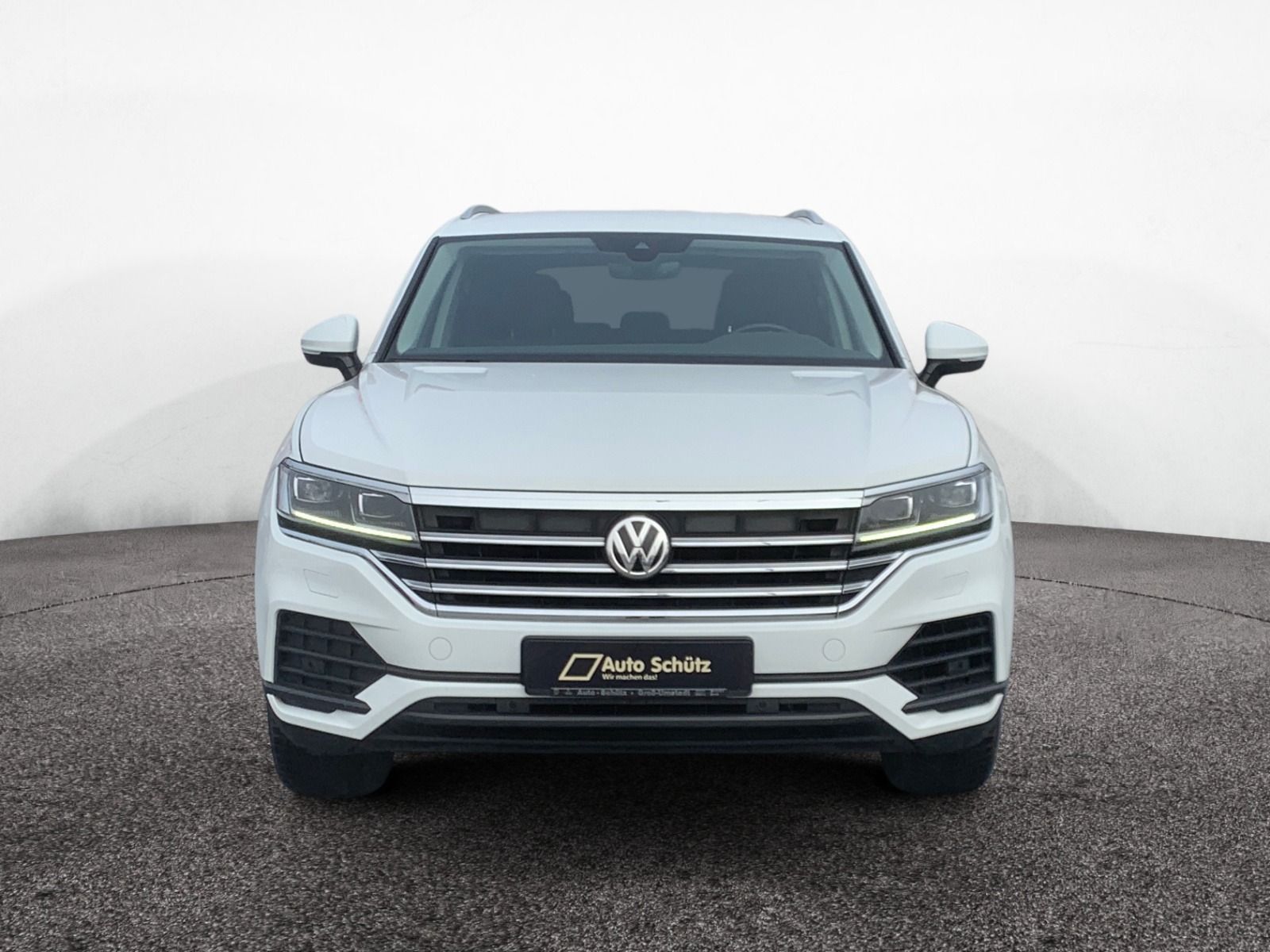 Volkswagen Touareg 3.0 TDI 4Motion - Samsaru's Car Outlet