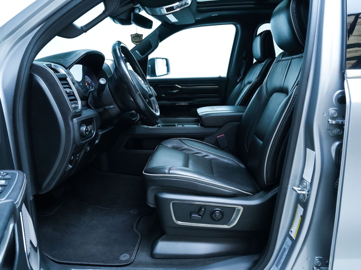 Dodge RAM 1500 Limited ***MEGA VOLL***