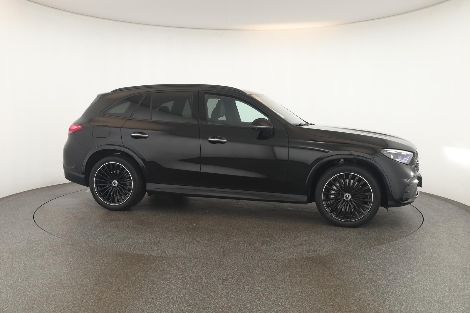 Mercedes-Benz GLC 300 d 4M AMG Advanced Night DIGITAL Pano AHK