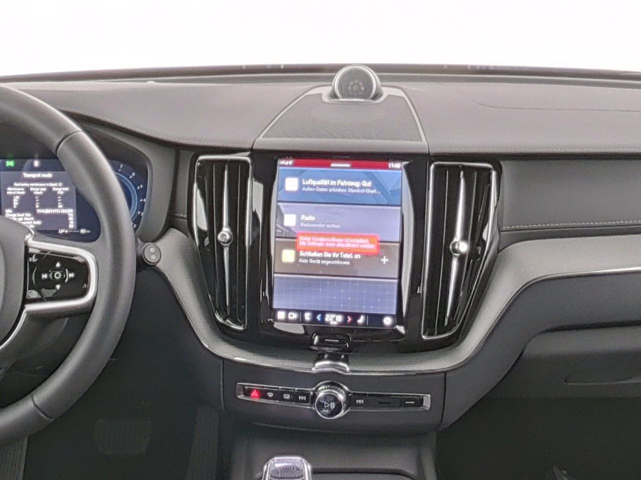 Volvo XC60 B5 Ultra Black Edition AWD !!!HUD+PANO+360°