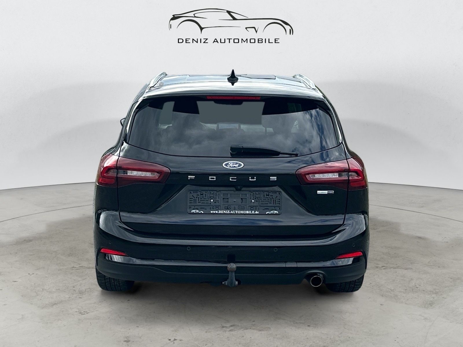 Ford Focus Turnier Titanium - Samsaru's Car Outlet