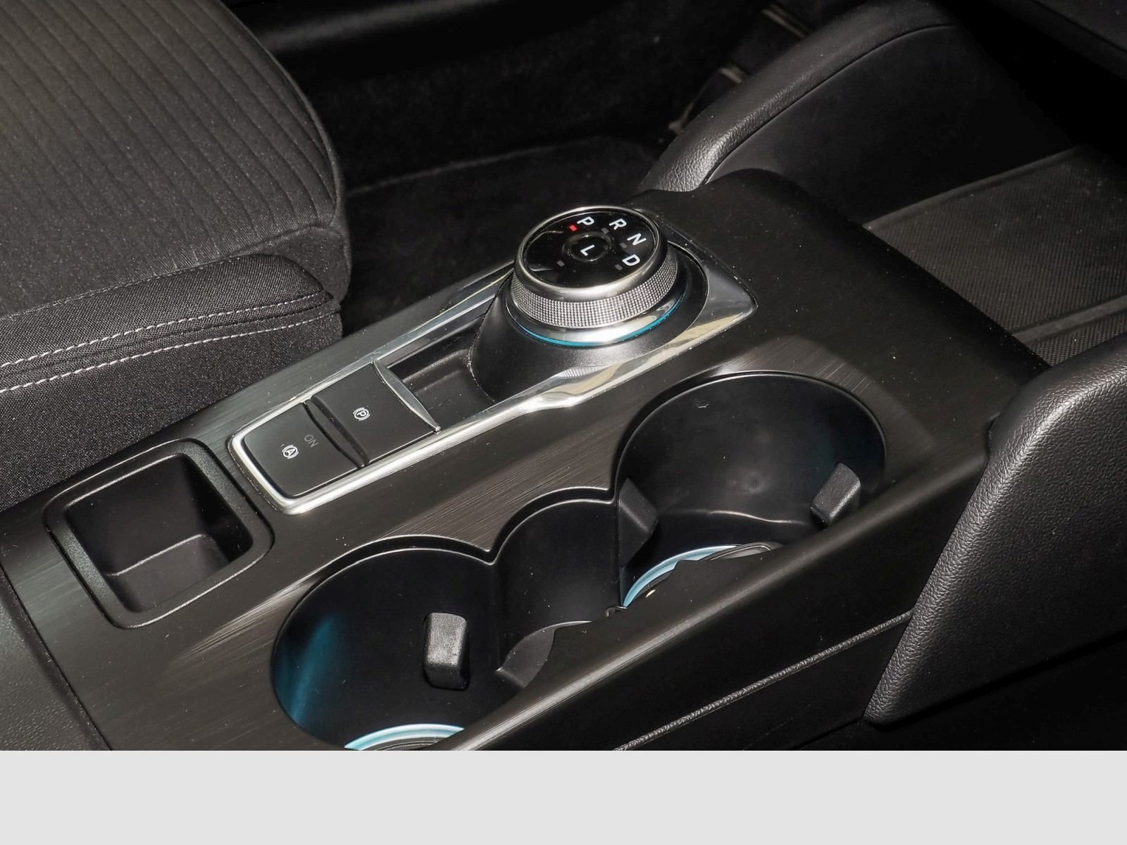 Ford Focus Turnier 1.5 EcoBlue Aut. Titanium-Audio Na